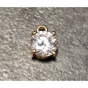 sterling silver pendant with clear/white stone
